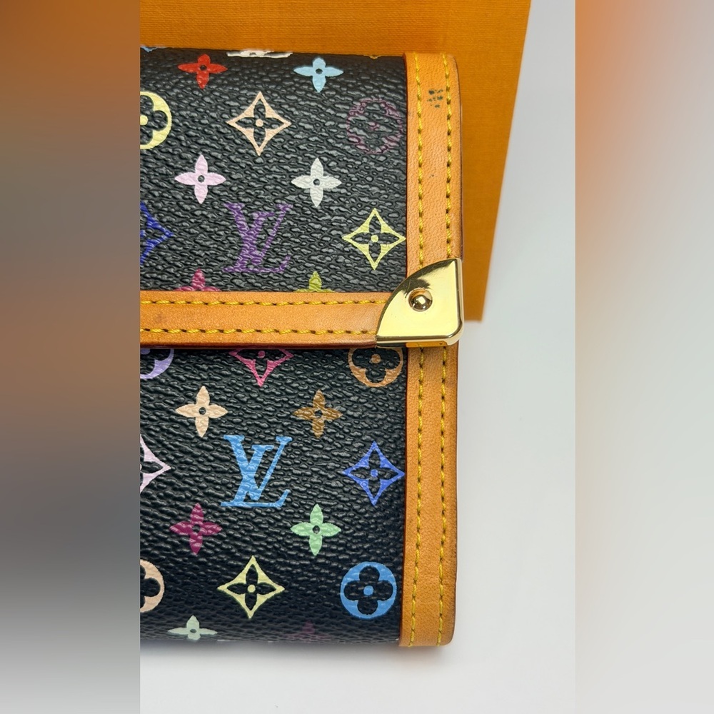 Louis Vuitton Takashi Murakami Porte Tresor Multicolor International Wallet - Picture 5 of 16